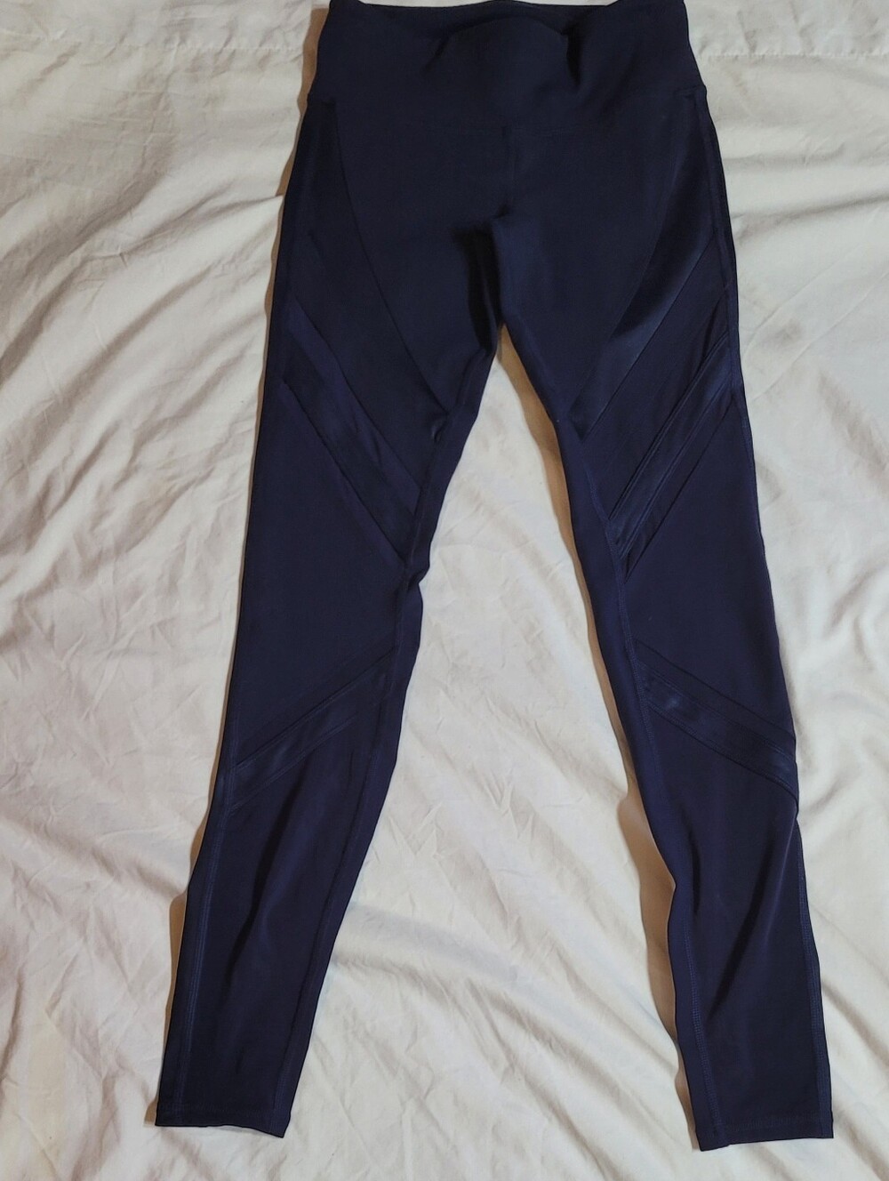 ALO Yoga Girls' Navy Leggings with Subtle Logo
